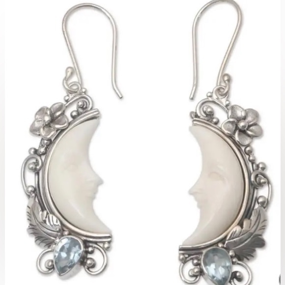 Jewelry - NIP Moon Face Flower Leaf Design With Blue Shiny Zirconia Dangle Earrings